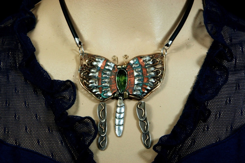 艺术装饰蝴蝶铜银和橄榄石债券的珠宝在CustomMade.com德赢与ac米兰手机
