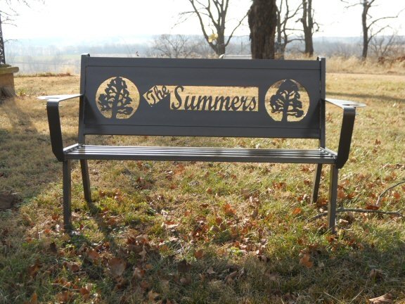 由Hooper Hill定制金属设计在CustomMade.com设计的萨默斯个性化钢长椅德赢与ac米兰手机