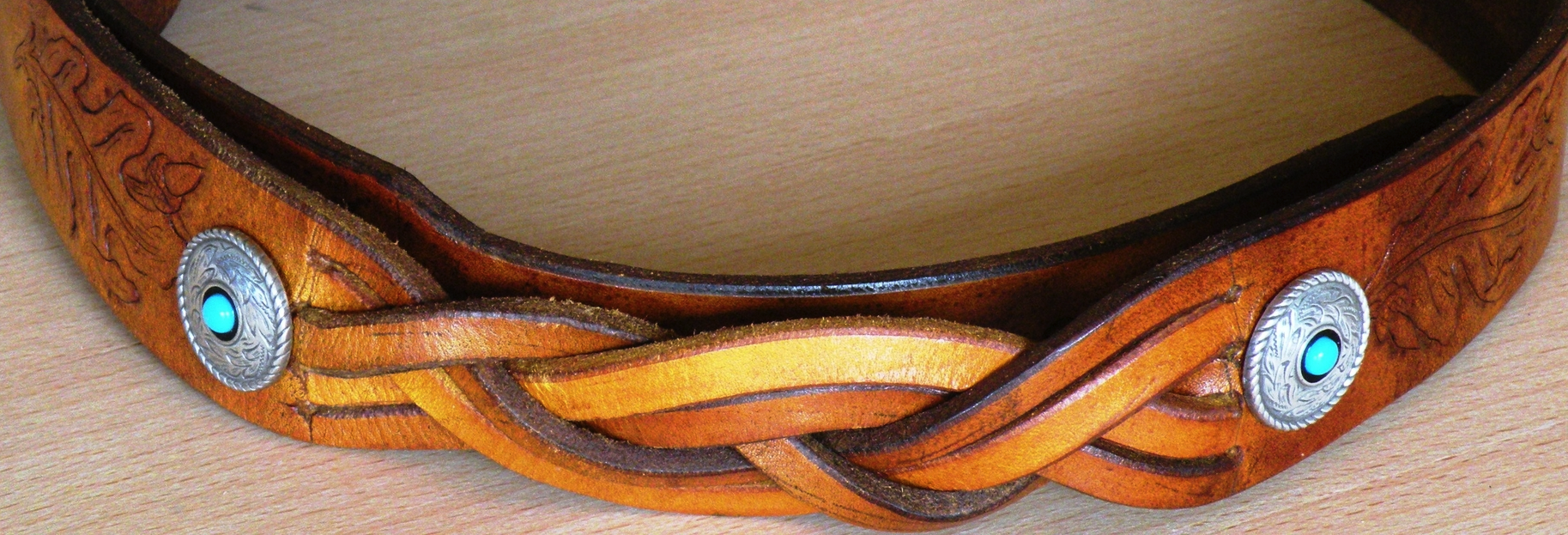 bSrtJfEdSSN7k064IUWL_Leather-belt . png