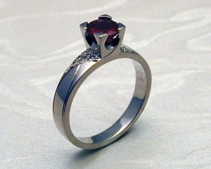 当代装饰艺术风格订婚戒指与红宝石在四爪鱼尾设置和铺钻石由变形珠宝工作室在CustomMade.com德赢与ac米兰手机